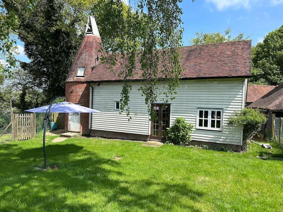 Beautiful 2 Bed Oast - 15 Acre Farm - Tunbridge Wells Villa Eksteriør billede